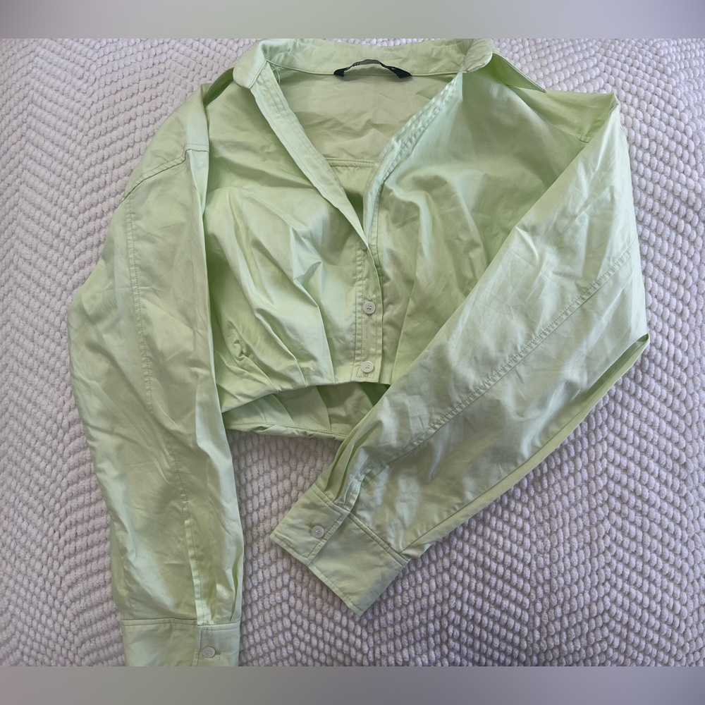 Zara Mint Cropped Button-Up Shirt